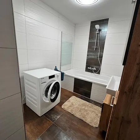 דירה Doerfl In Gloednitz, Carinthia *